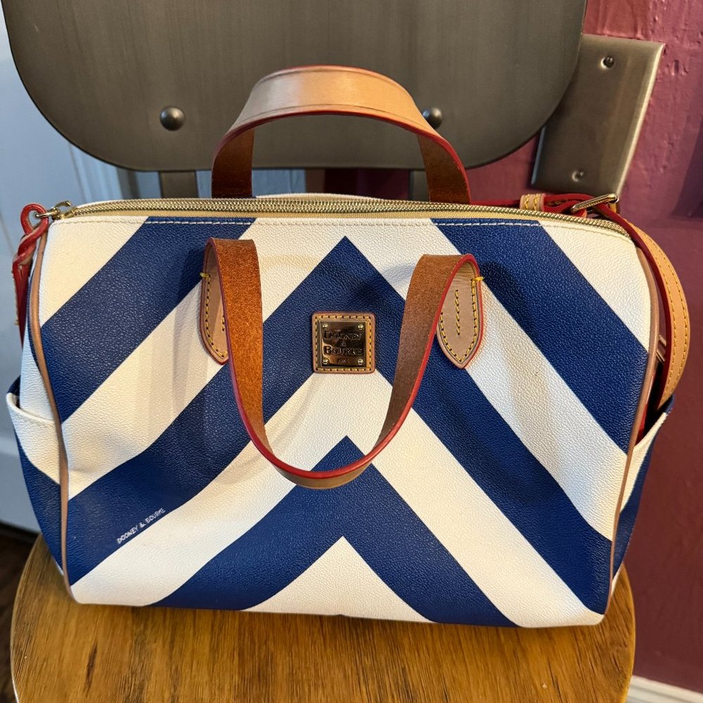 Dooney & Bourke